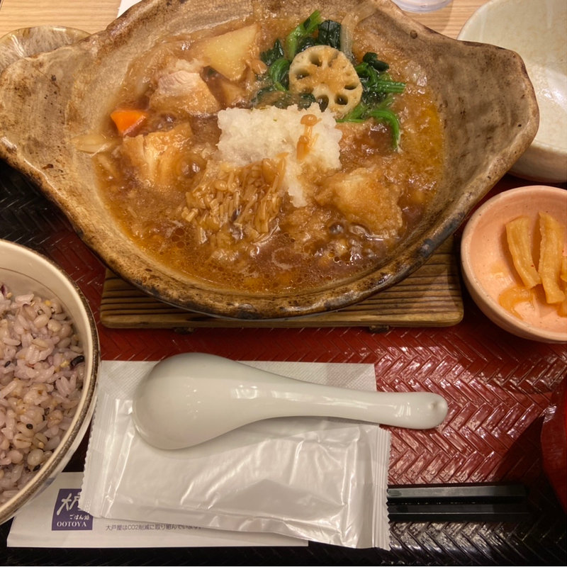 チキンかあさん煮定食(大戸屋ごはん処 銀座三越前店)