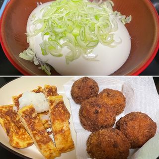 コロコロメンチ＋卵焼き＋枝豆豆腐(自宅)