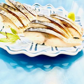 炙りシメサバ(魚屋食堂 カネシチ水産)