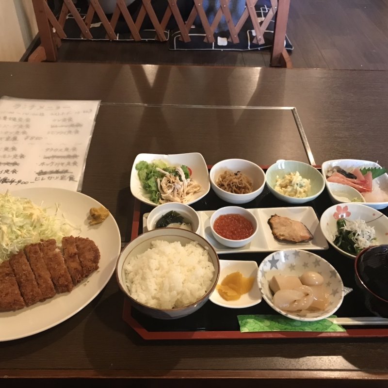 カツ定食(味有職 和香奈)