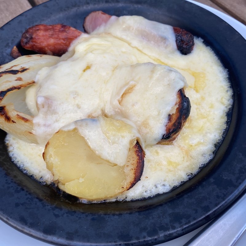 ローストオニオンとラクレット(Italian kitchen VANSAN 香椎店)