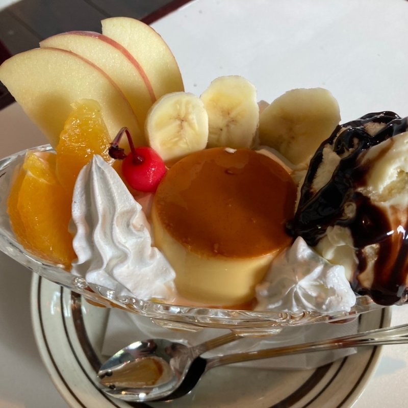 プリン・ア・ラ・モード(ニューキタナカ)