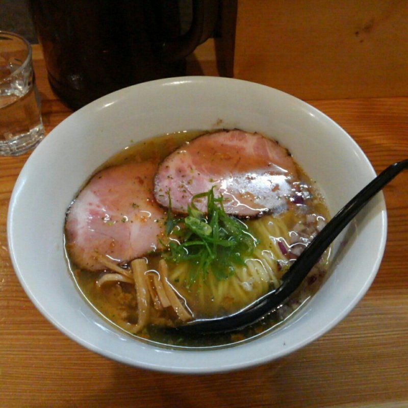 地鶏塩らぁ麺(麺FACTORY JAWS 2nd)