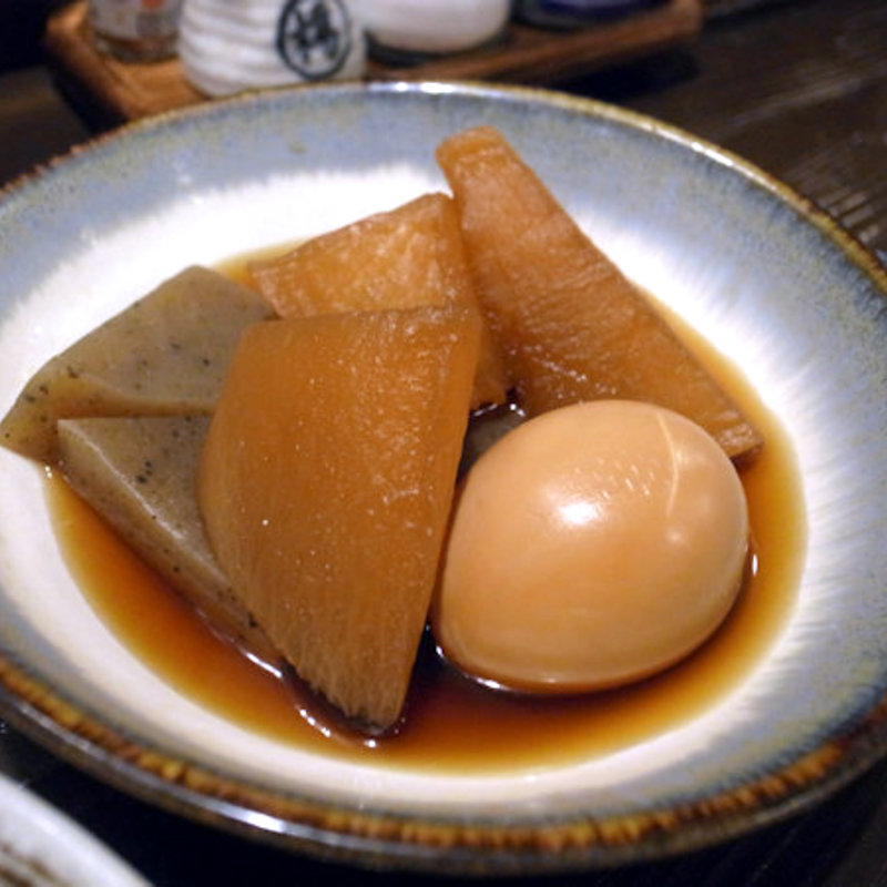大根とこんにゃくの煮付け(海鮮居酒屋 めしと酒 髙ひろ 大山店)