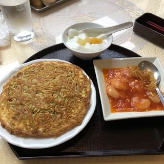 梅蘭の焼きそばのランチセット 梅蘭 御茶ノ水ワテラス店 の口コミ一覧 おいしい一皿が集まるグルメコミュニティサービス Sarah