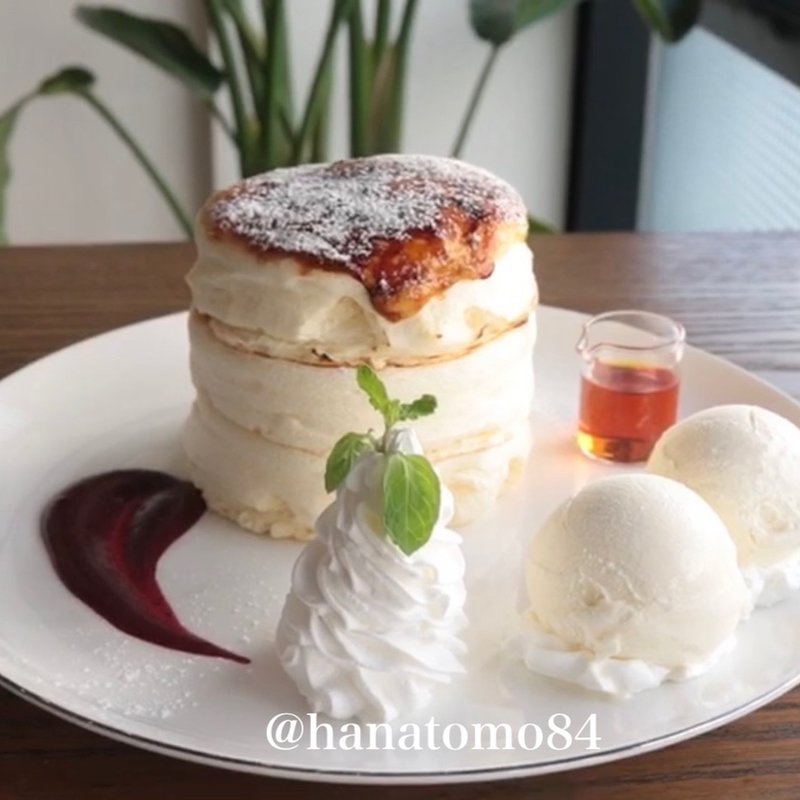 ブリュレふるぷるパンケーキ(512 CAFE & GRILL )