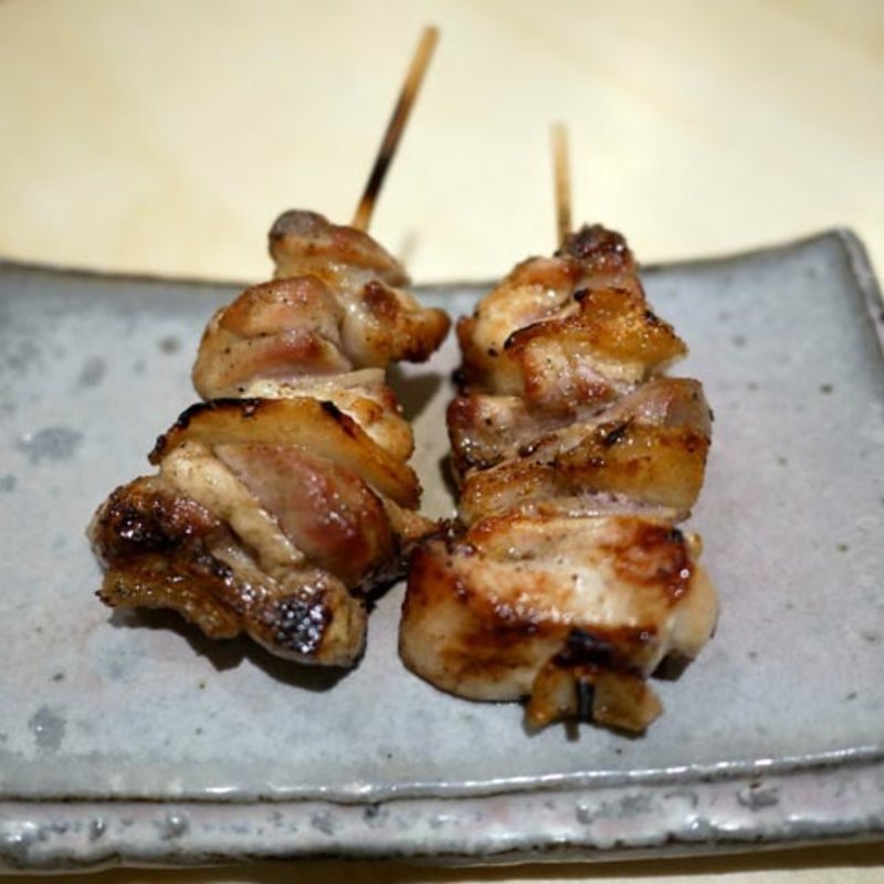 かしわ(炭焼 とりけん)