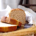 全粒粉50%ブリオッシュ食パン(CODOMO BAKERY)