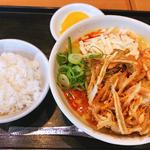 辛吉カレーうどん 並(千吉 表参道店)