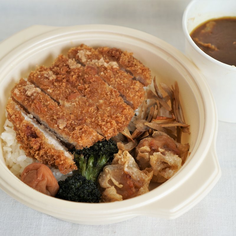 タイガーとんかつカレー(タイガーカレー 赤レンガテラス店)