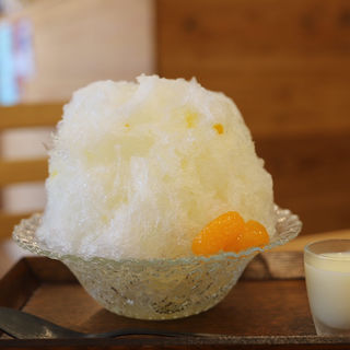 夏みかん(かき氷店 ミゾレヤ （shaved ice & cafe mizoreya）)