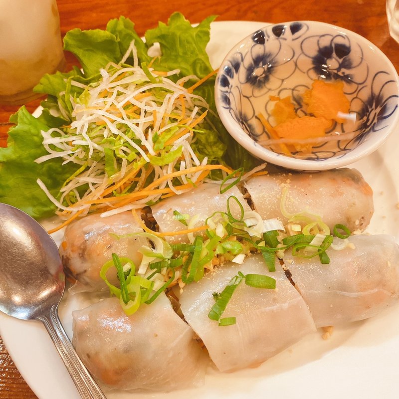 蒸春巻(タン・カフェ)