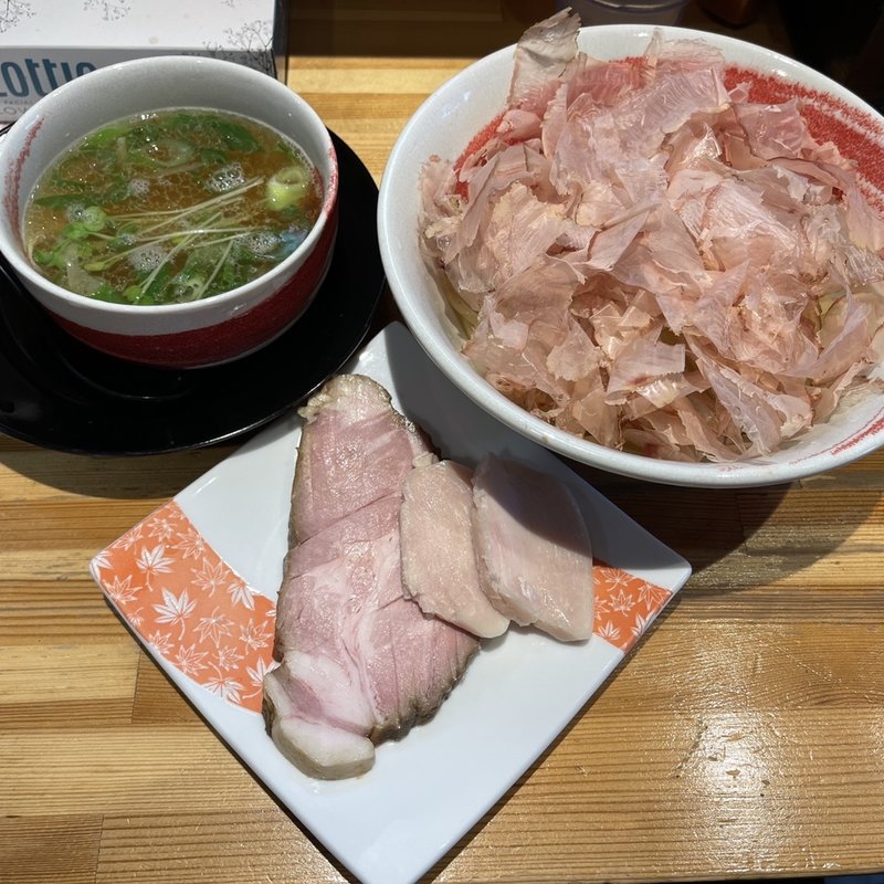 追い鰹の塩つけ麺(麺や 凛)
