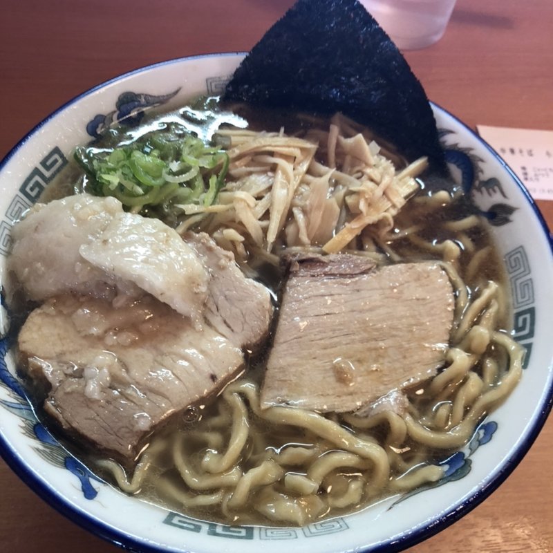 中華そば 小盛り 濃口 油っぽく 身入り(ケンチャンラーメン 山形 )