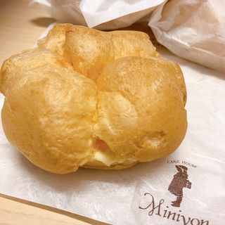 シュークリーム(ミニヨン （Miniyon）)