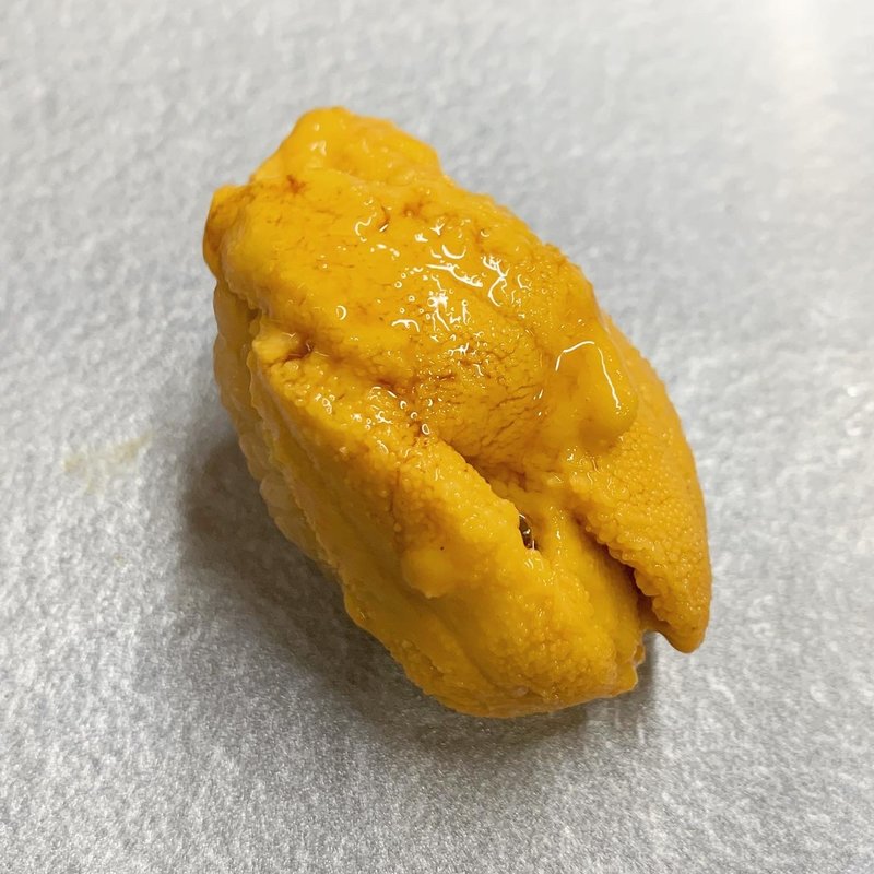 キタムラサキウニ　東沢(立喰い寿司あきら)