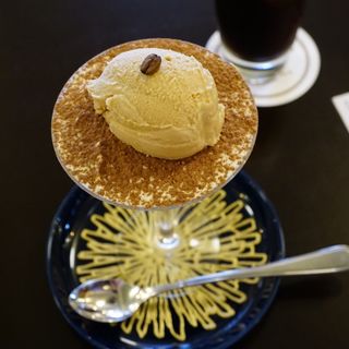 ティラミスパフェ(CAFE CUPOLA mejiro)