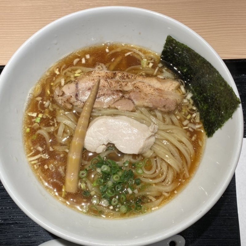 煮干しょうゆらーめん(手打ちうどん 円清)