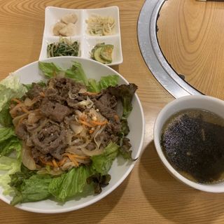 牛プルコギ丼(ハレルヤ新宿本店)