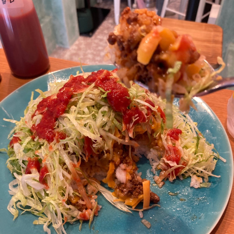 タコライス大盛り 半熟玉子(KAMA・TACO)