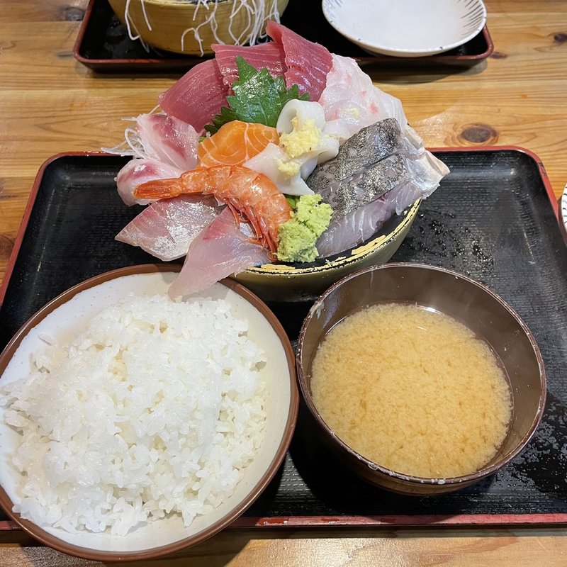 タカマル定食(タカマル鮮魚店 2号館)