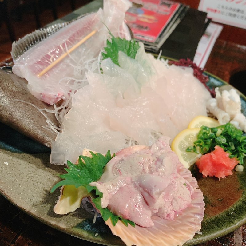 カワハギ造り(魚河岸 番屋 （うおがし ばんや）)