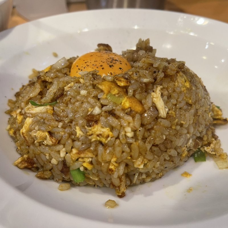 ガーリックカレーチャーハン　少(かみ山)