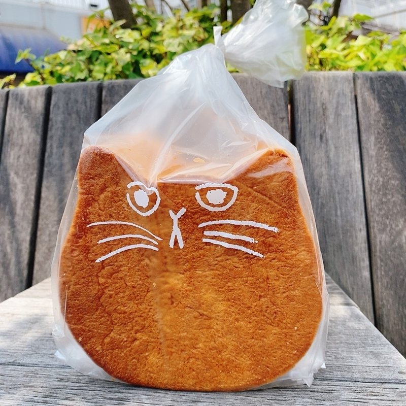 ねこねこ食パン(ねこねこ食パン)