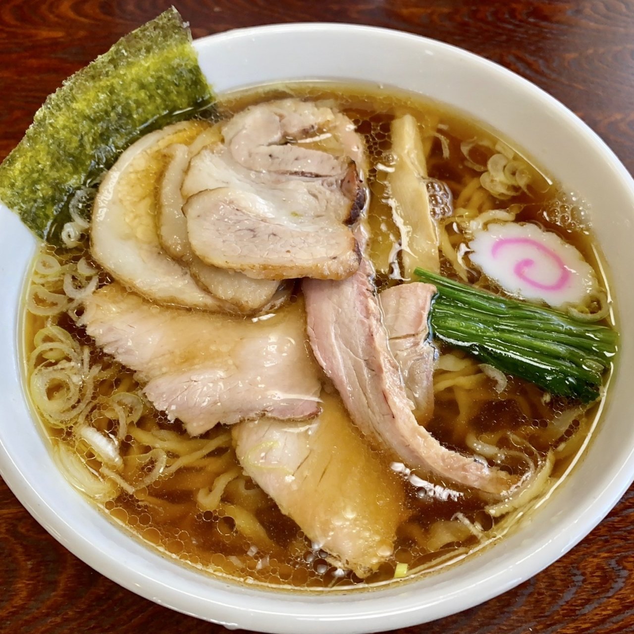 醤油ラーメン チャーシュー入り写真 醤油チャーシューメン(手打中華 餐 （さん）)の口コミ一覧 | おいしい