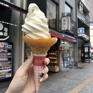 ソフトクリーム(あんみつ　みはし　上野本店)