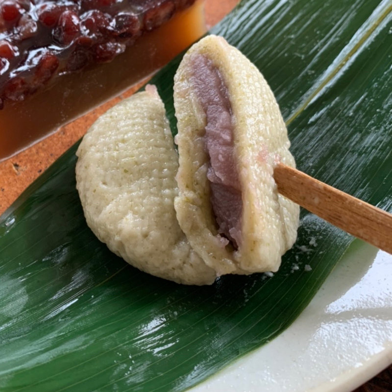 麩饅頭(和菓子処 みよしの)