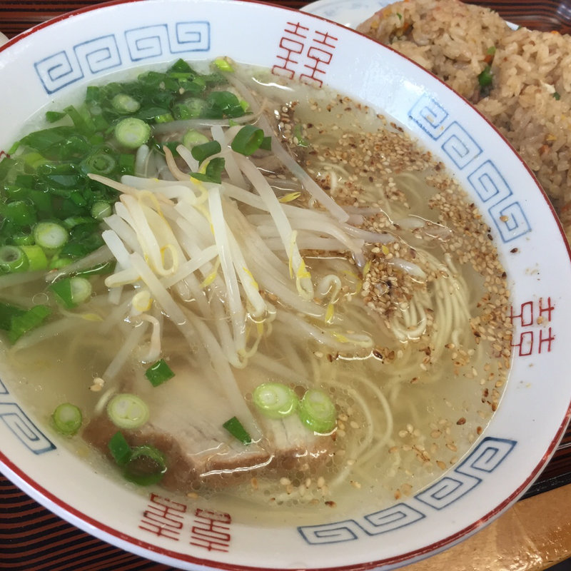 塩ラーメン Aセット(焼き飯大盛り)(満悦 )