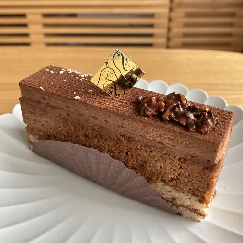 ネグレスコ リターンズ(ロートンヌ中野店)