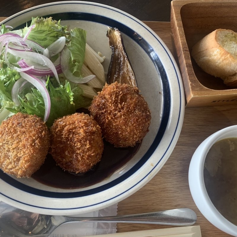 コロッケランチ(THE CALENDAR)