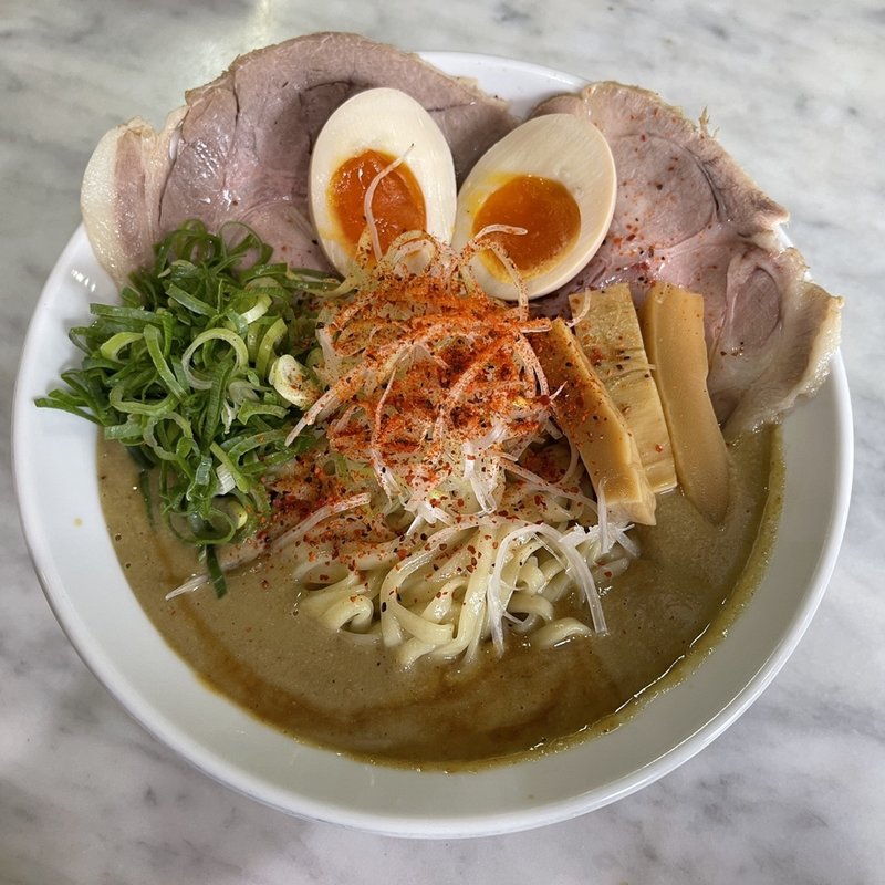 とことん　鶏(濃厚ラーメン専門店　とことんとりコトコト)