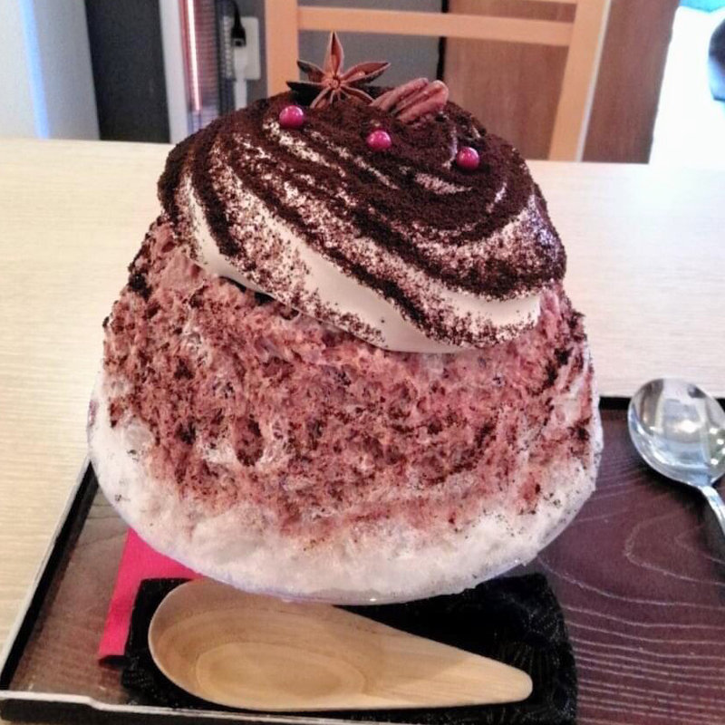 バナフィパイ(サカノウエカフェ )