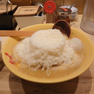 元祖マルキュー(究)味噌チーズラーメン(九十九ラーメン 恵比寿本店)