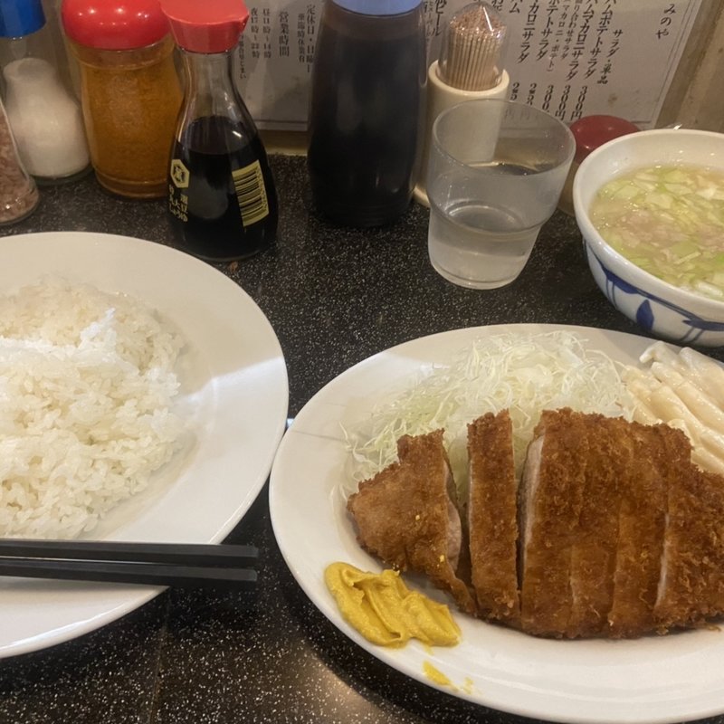 ロースとんかつ定食(とんかつ みのや)
