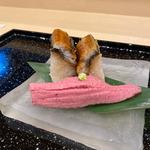 鰻の押し寿司と宮崎牛ローストビーフ寿司
