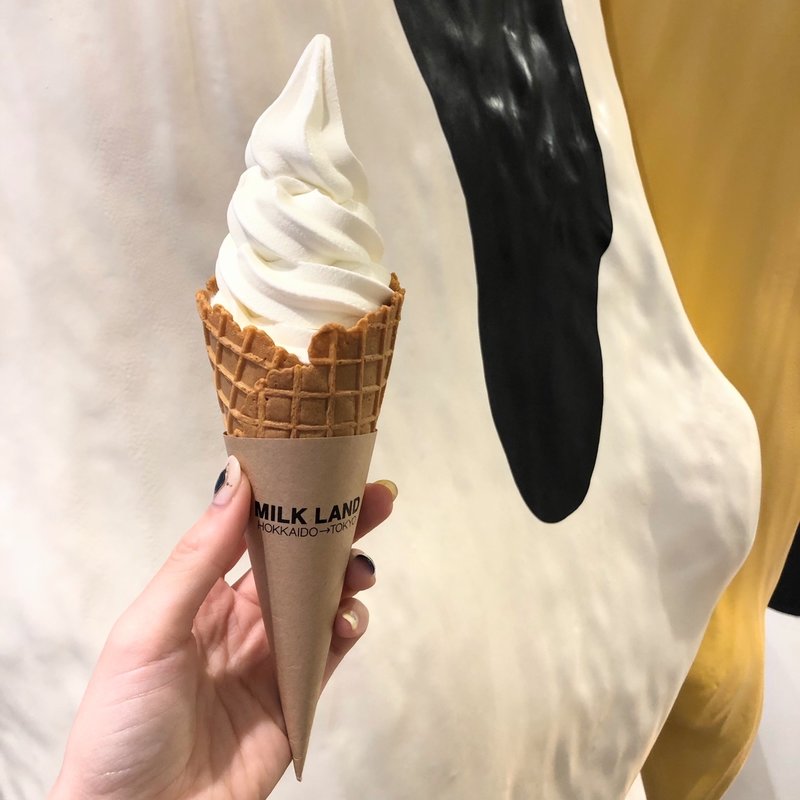 あいすの家こいミルクソフトクリーム(MILKLAND HOKKAIDO→TOKYO　ミルクランド北海道)