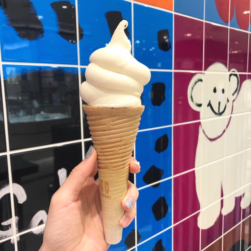 バニラのソフトクリーム（北海道ミルク使用）(ナチュラルクレープ上野マルイ店)