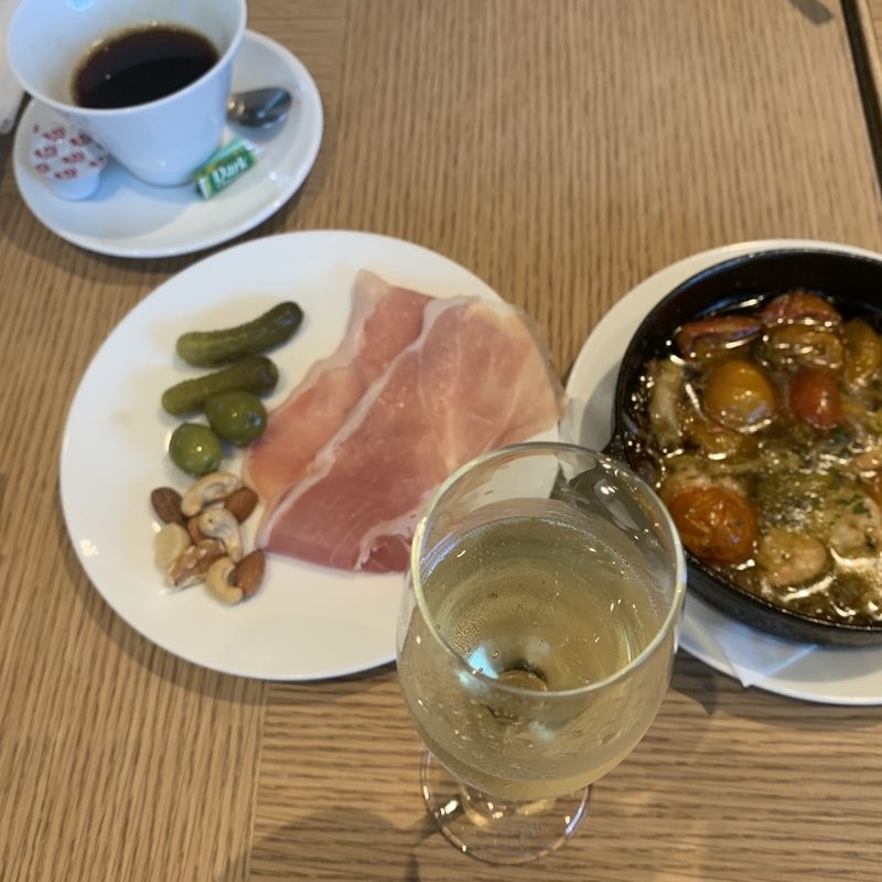 本日のアヒージョ(Le Bar a Vin52 AZABU TOKYO 横浜ベイクォーター店)