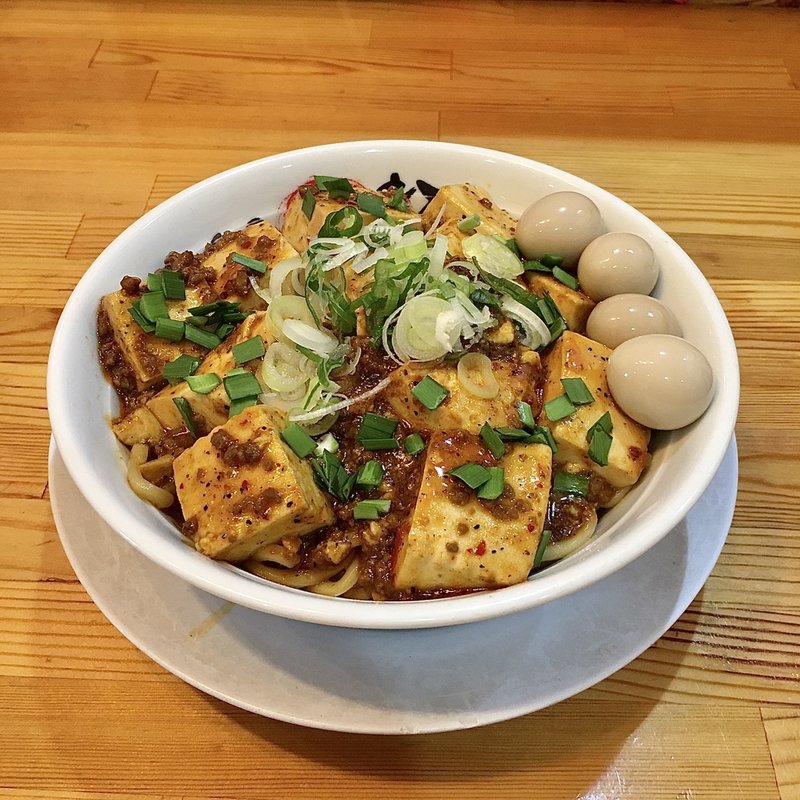 男気麻婆 大盛 うずら卵トッピング(らーめんまるはち )