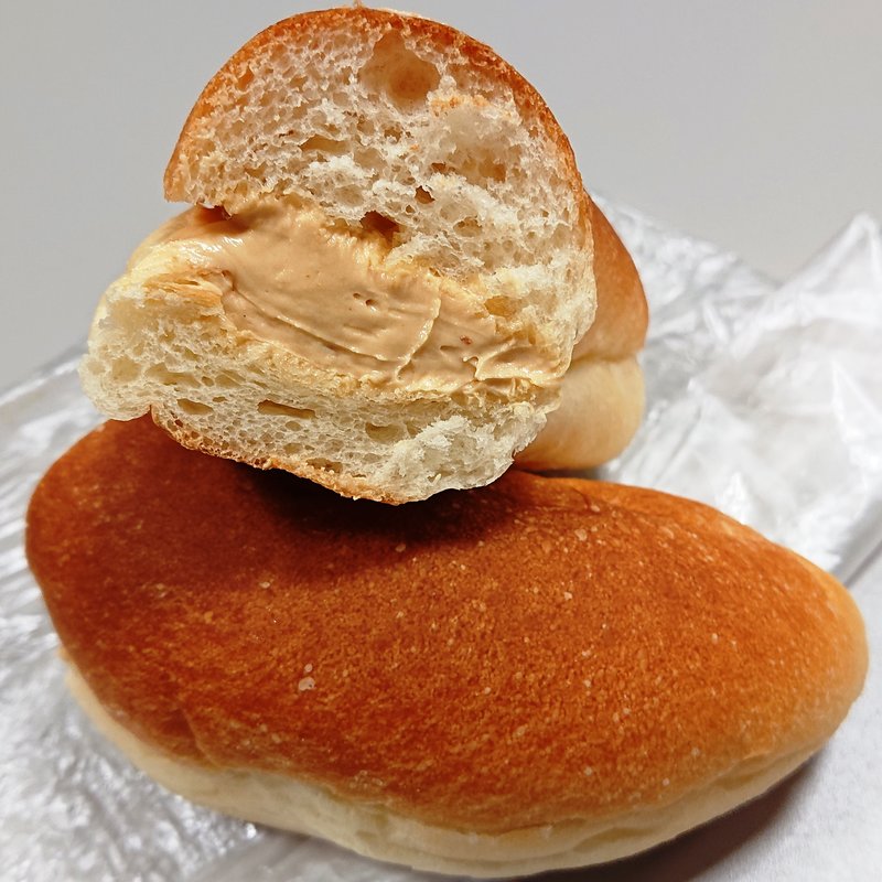 ピーナッツパン(キィニョン エキュート立川店)