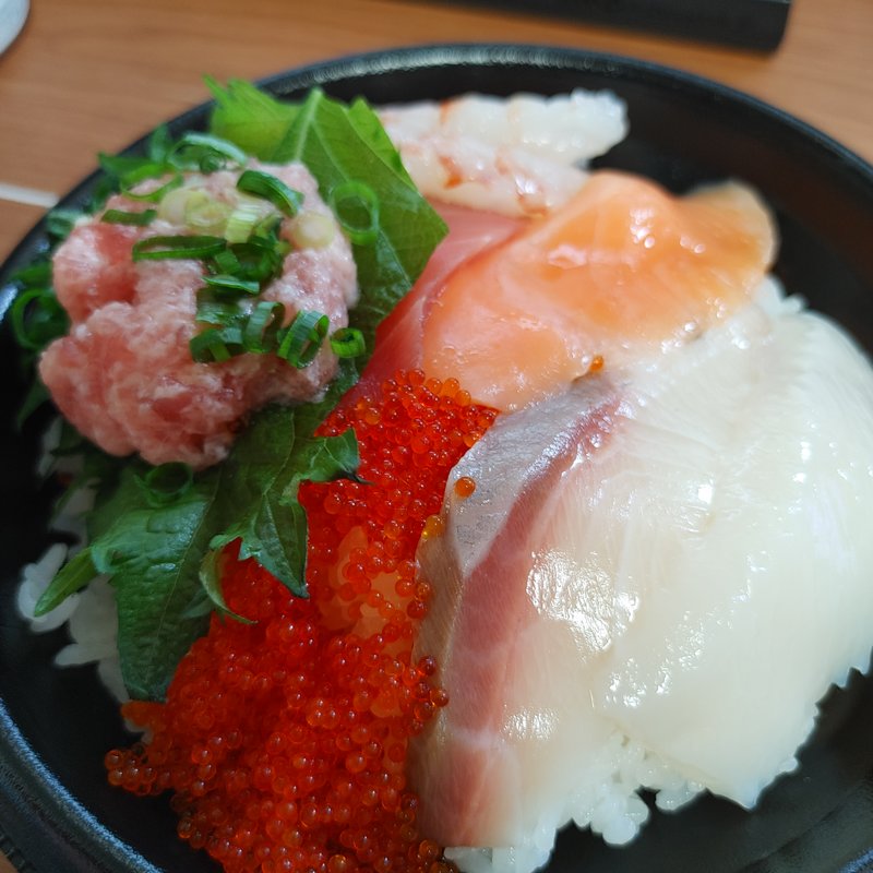 小僧特選丼(小僧寿し 亀戸店)