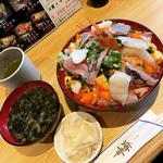 海鮮丼(すし 海幸)