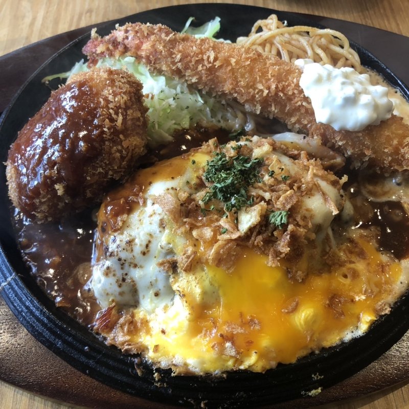 カリスマ（エビフライ&クリームコロッケトッピング）(K2)