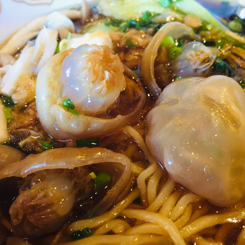 姿くらげラーメン(中国料理 杏仁香 （チュウゴクリョウリ アンニンシャン）)