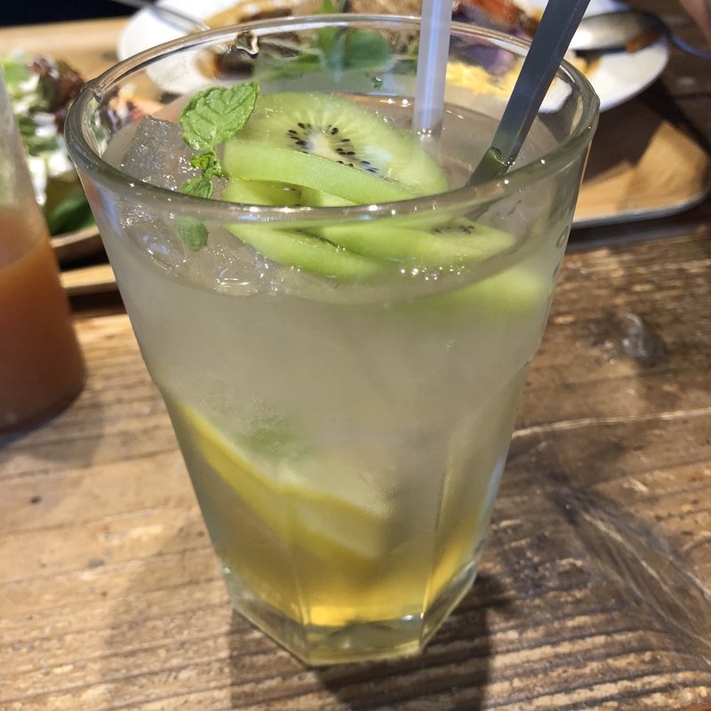 自家製フルーツレモネード(九重珈琲 長住店)