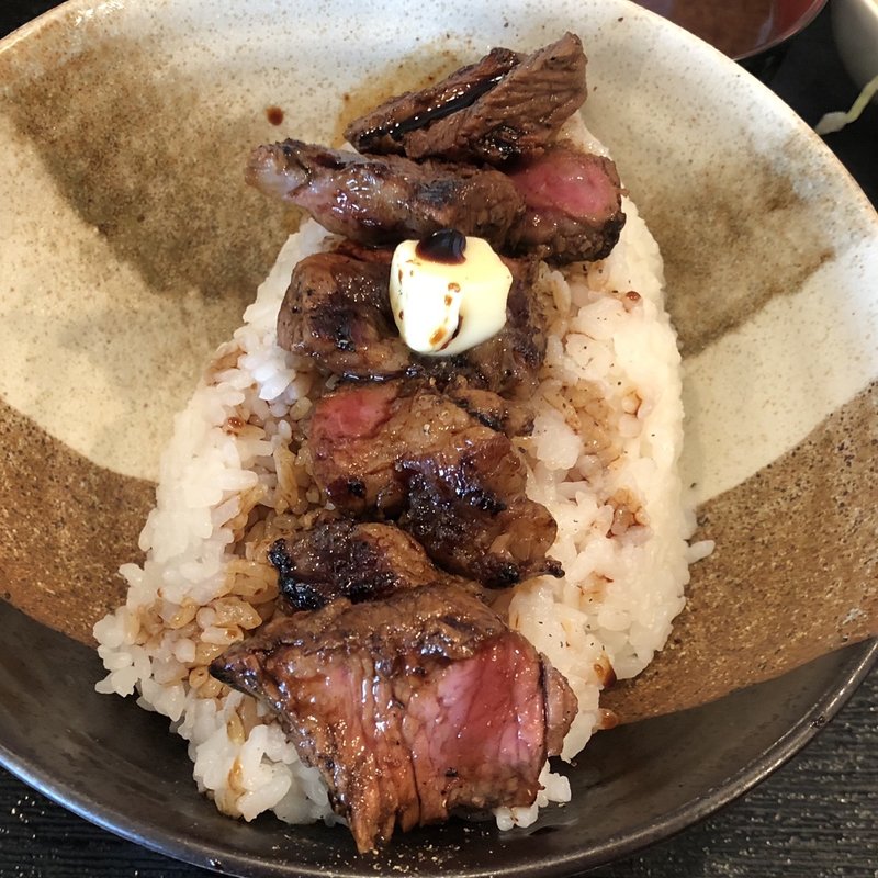 ビフテキ丼(月曜のみ)(シェ・ノブ)